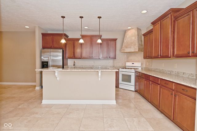 10338 Gateway Drive D, Indianapolis, IN 46234