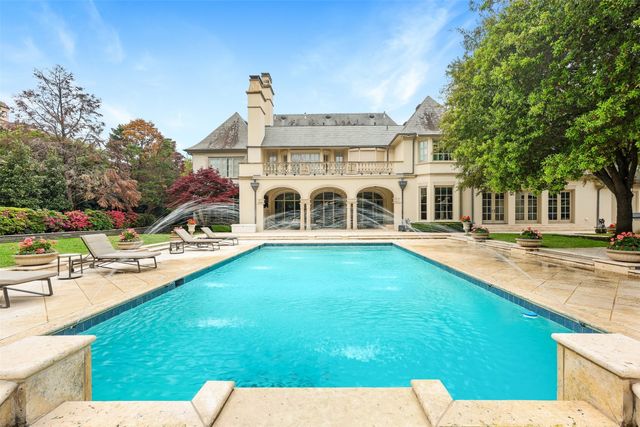 4939 Brookview Drive, Dallas, TX 75220