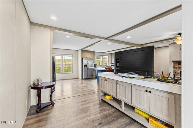 3218 Stanley Valley Road, Surgoinsville, TN 37873