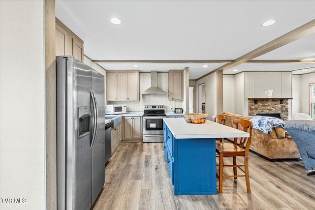 3218 Stanley Valley Road, Surgoinsville, TN 37873