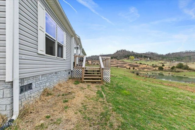 3218 Stanley Valley Road, Surgoinsville, TN 37873