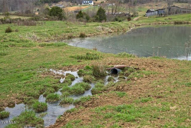 3218 Stanley Valley Road, Surgoinsville, TN 37873