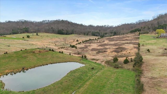 3218 Stanley Valley Road, Surgoinsville, TN 37873