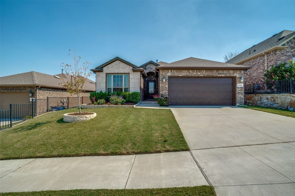 3712 Brazos Street, Melissa, TX 75454