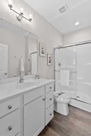 897 Walter Way, Washington, MO 63090
