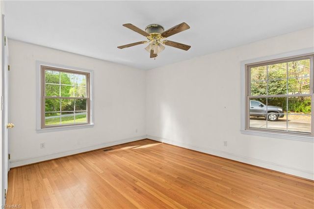 5095 Ashlyn Drive, Winston-salem, NC 27106