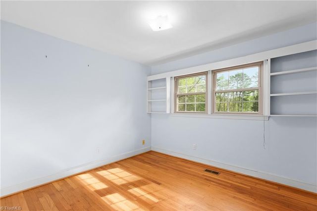 5095 Ashlyn Drive, Winston-salem, NC 27106