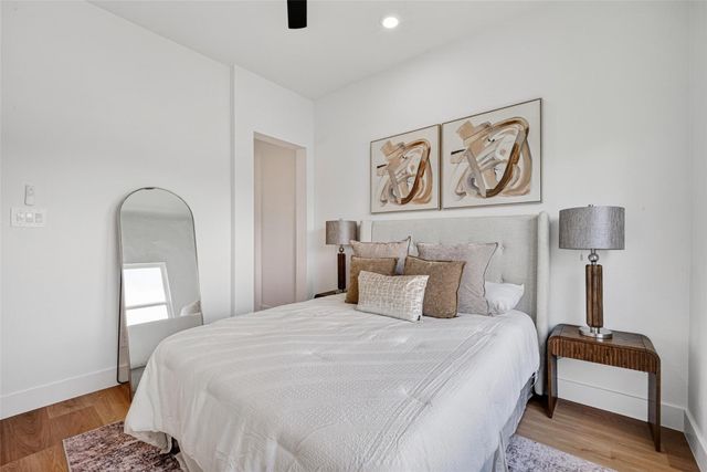 7840 Nashville Unit B Street, Houston, TX 77028