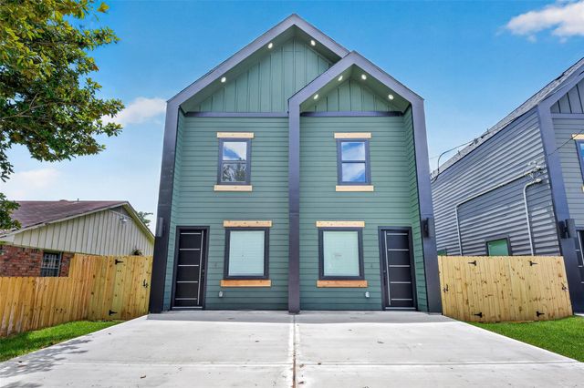 7840 Nashville Unit B Street, Houston, TX 77028