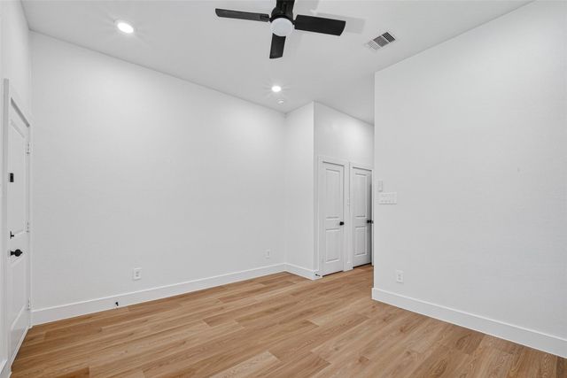 7840 Nashville Unit B Street, Houston, TX 77028