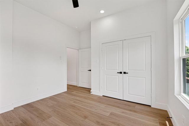 7840 Nashville Unit B Street, Houston, TX 77028