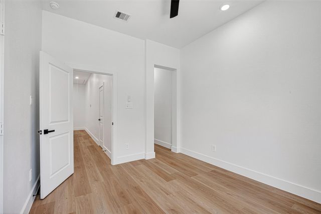 7840 Nashville Unit B Street, Houston, TX 77028