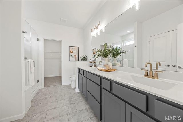 104 Quail Bluff Court, Wentzville, MO 63385