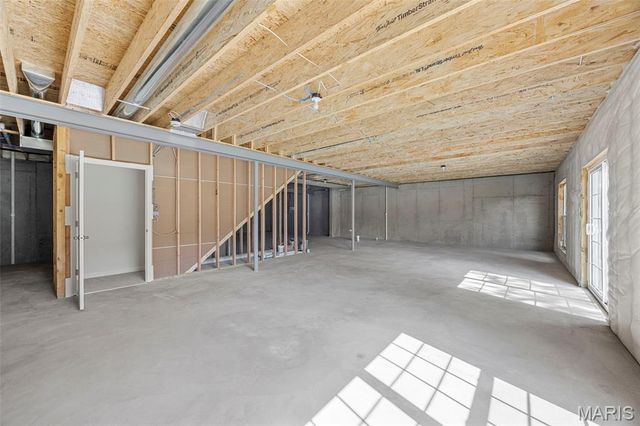 104 Quail Bluff Court, Wentzville, MO 63385