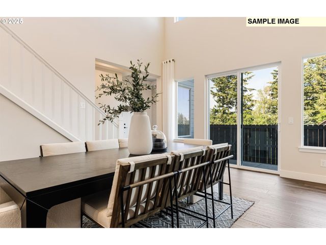 6798 Sw TRILLIUM St, Wilsonville, OR 97070