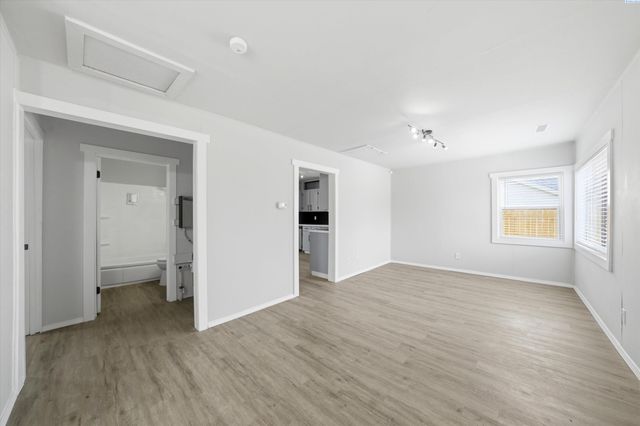 1353 Carolina Ave, Richland, WA 99352