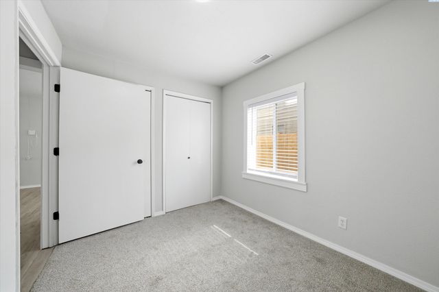 1353 Carolina Ave, Richland, WA 99352