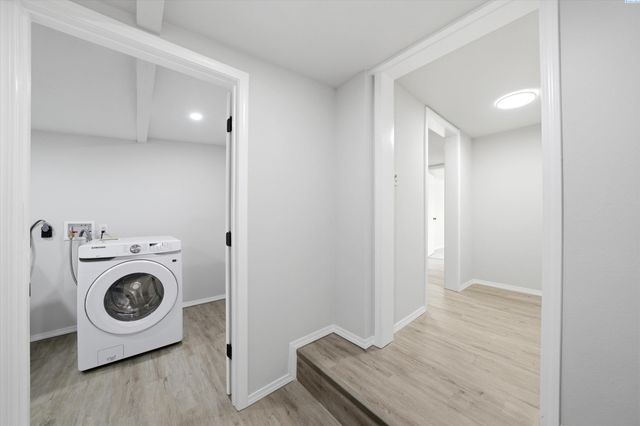 1353 Carolina Ave, Richland, WA 99352