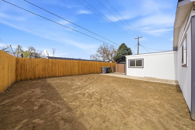 1353 Carolina Ave, Richland, WA 99352