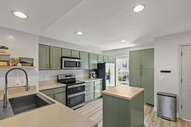 5548 Middle Falls Street, 53, Dublin, OH 43016