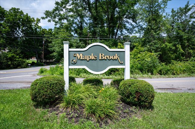 215 Sandpiper Court, Yorktown Heights, NY 10598