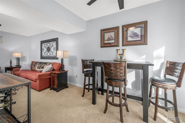 1406 Peacock Lane, Brentwood, MO 63144