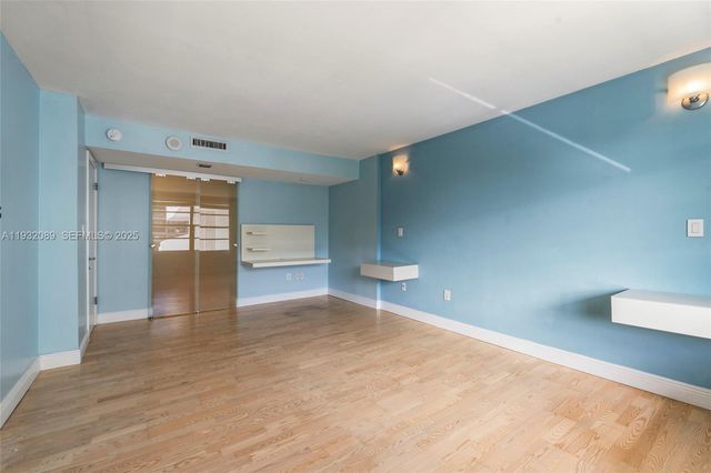 199 Ocean Lane Dr 611, Key Biscayne, FL 33149