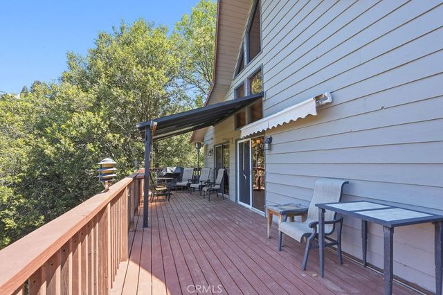 320 Delle, Crestline, CA 92325