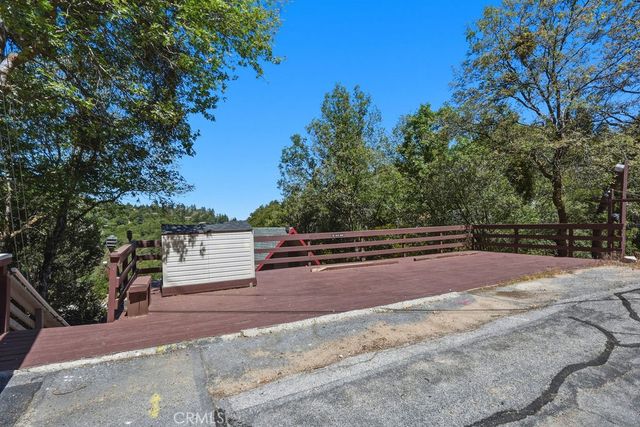 320 Delle, Crestline, CA 92325