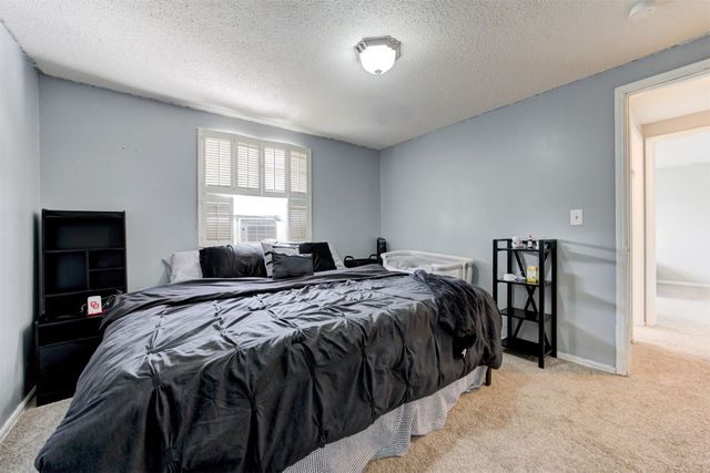 1524 SW 81st Street, Oklahoma City, OK 73159