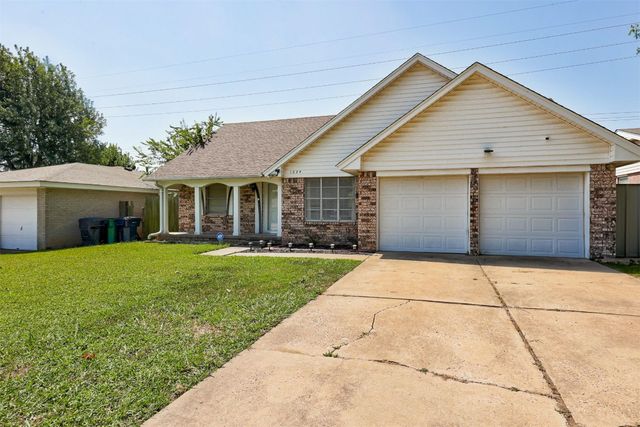 1524 SW 81st Street, Oklahoma City, OK 73159