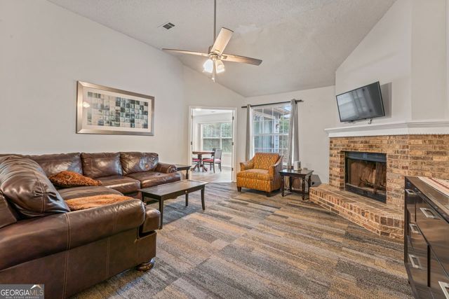 105 Eagle Way, Stockbridge, GA 30281