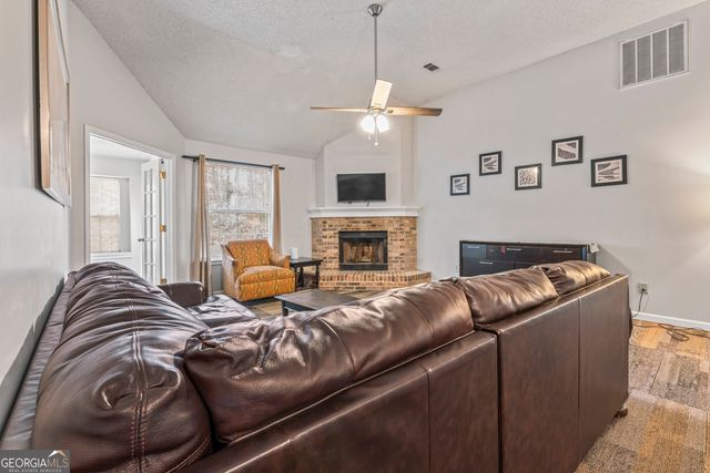 105 Eagle Way, Stockbridge, GA 30281