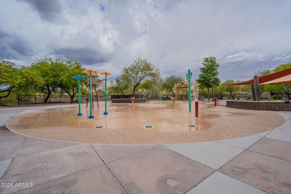 Image 23 of property listing at 1724 W HEMINGWAY Lane, Anthem, AZ 85086