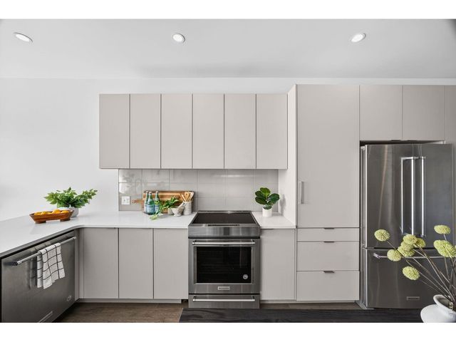 1300 N Ogden St 301, Denver, CO 80218