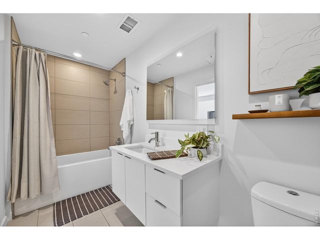 1300 N Ogden St 301, Denver, CO 80218