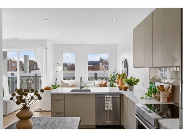 1300 N Ogden St 301, Denver, CO 80218