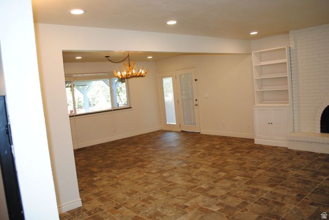 9322 S SOLENA WAY, Sandy, UT 84093