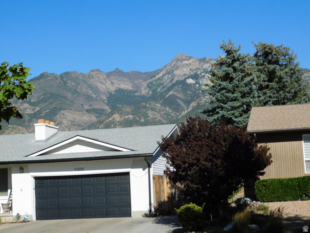9322 S SOLENA WAY, Sandy, UT 84093 — photo 4