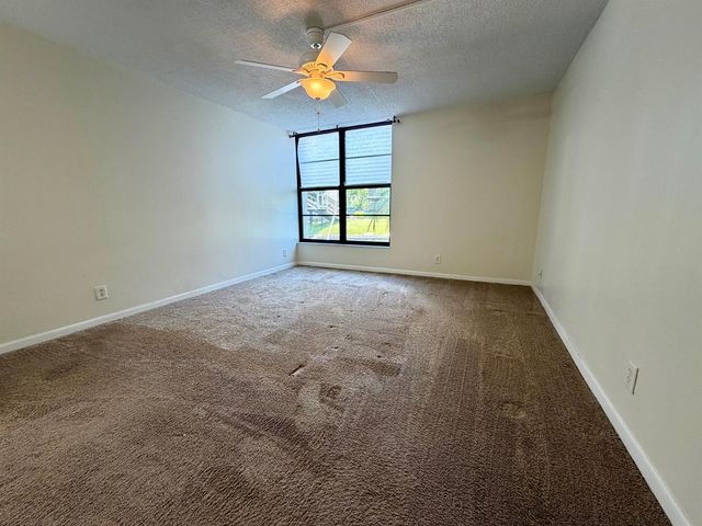 6 Royal Palm Way 102, Boca Raton, FL 33432
