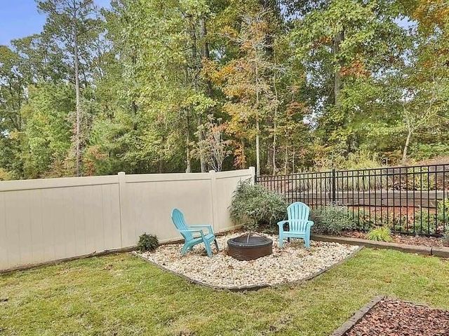 118 Village Walk Place, Newnan, GA 30265