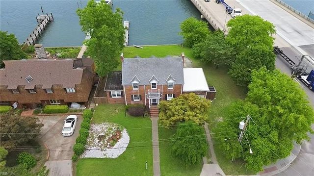 1200 N Fairwater DR, Norfolk, VA 23508