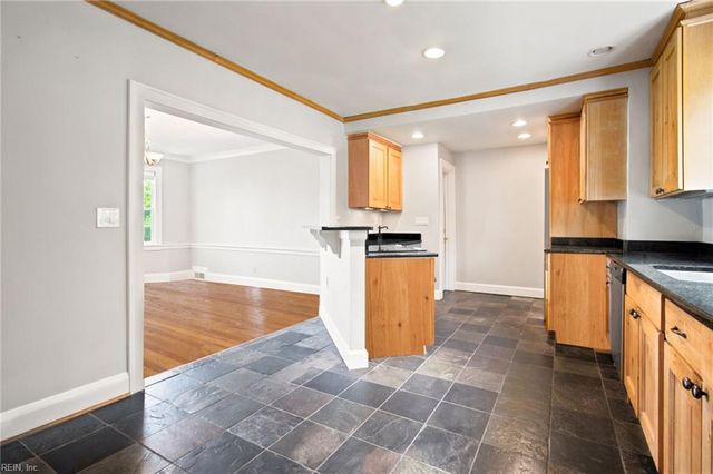 1200 N Fairwater DR, Norfolk, VA 23508