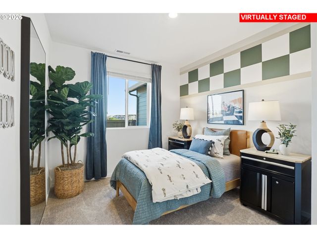 398 Ne Hunter Dr, Estacada, OR 97023