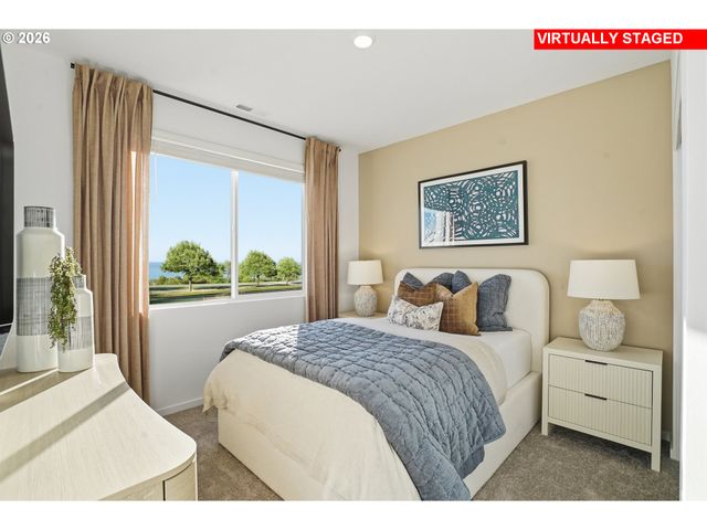 398 Ne Hunter Dr, Estacada, OR 97023