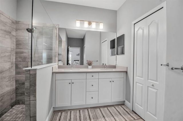 12915 TRUE BLUE CIRCLE, Bradenton, FL 34211
