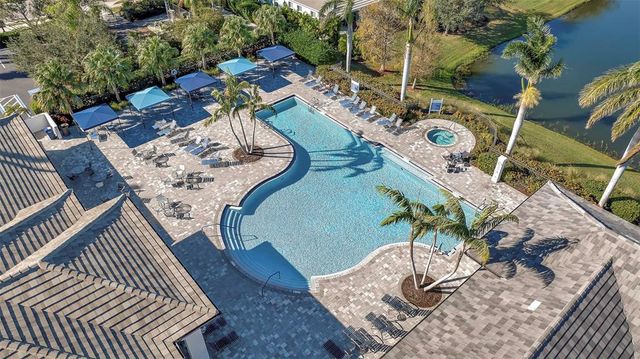 12915 TRUE BLUE CIRCLE, Bradenton, FL 34211