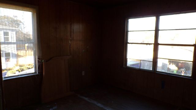 618 N 11th Street, Texas City, TX 77590