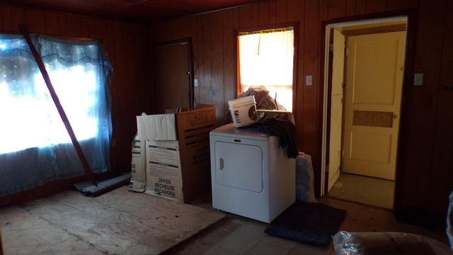 618 N 11th Street, Texas City, TX 77590