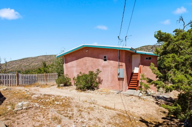 12 Perdiz Canyon Road, Placitas, NM 87043